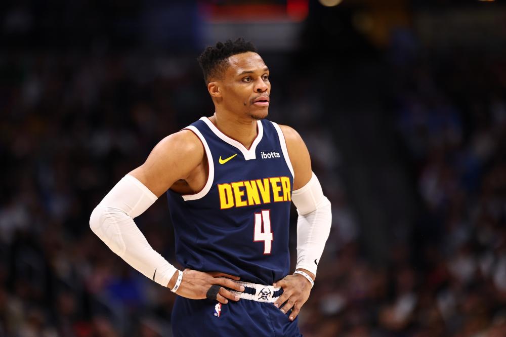 不仅依赖地 不仅依赖地