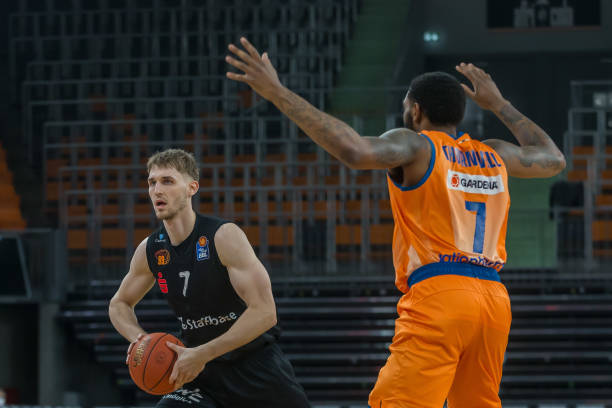 布伦特福德 布伦特福德